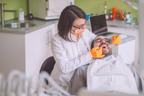 Best Pediatric Emergency Dentist in Santa Claus, IN