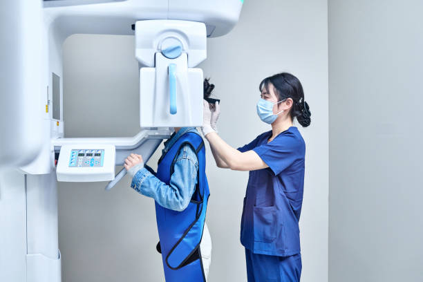 Best Emergency Root Canal Treatment in Santa Claus, IN